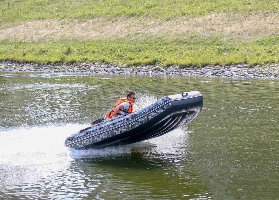 Lodka PVH Admiral 380 NDND motorlodki.by 8 Лодка ПВХ Адмирал 380 НДНД motorlodki.by