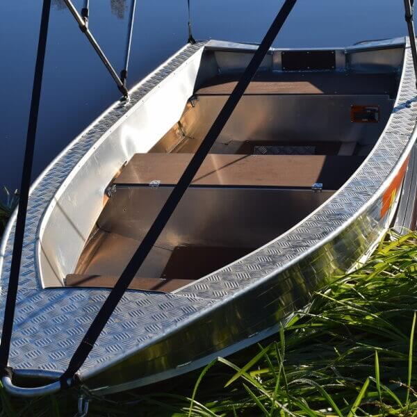 Алюминиевая лодка Wellboat-36