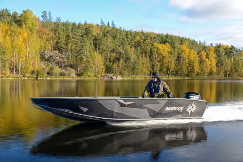 Полипропиленовая лодка Navix R43_7 Полипропиленовая лодка Navix R43